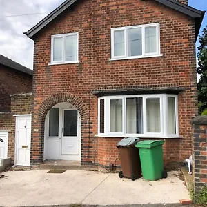  Holiday home Immaculate 3-bed House In